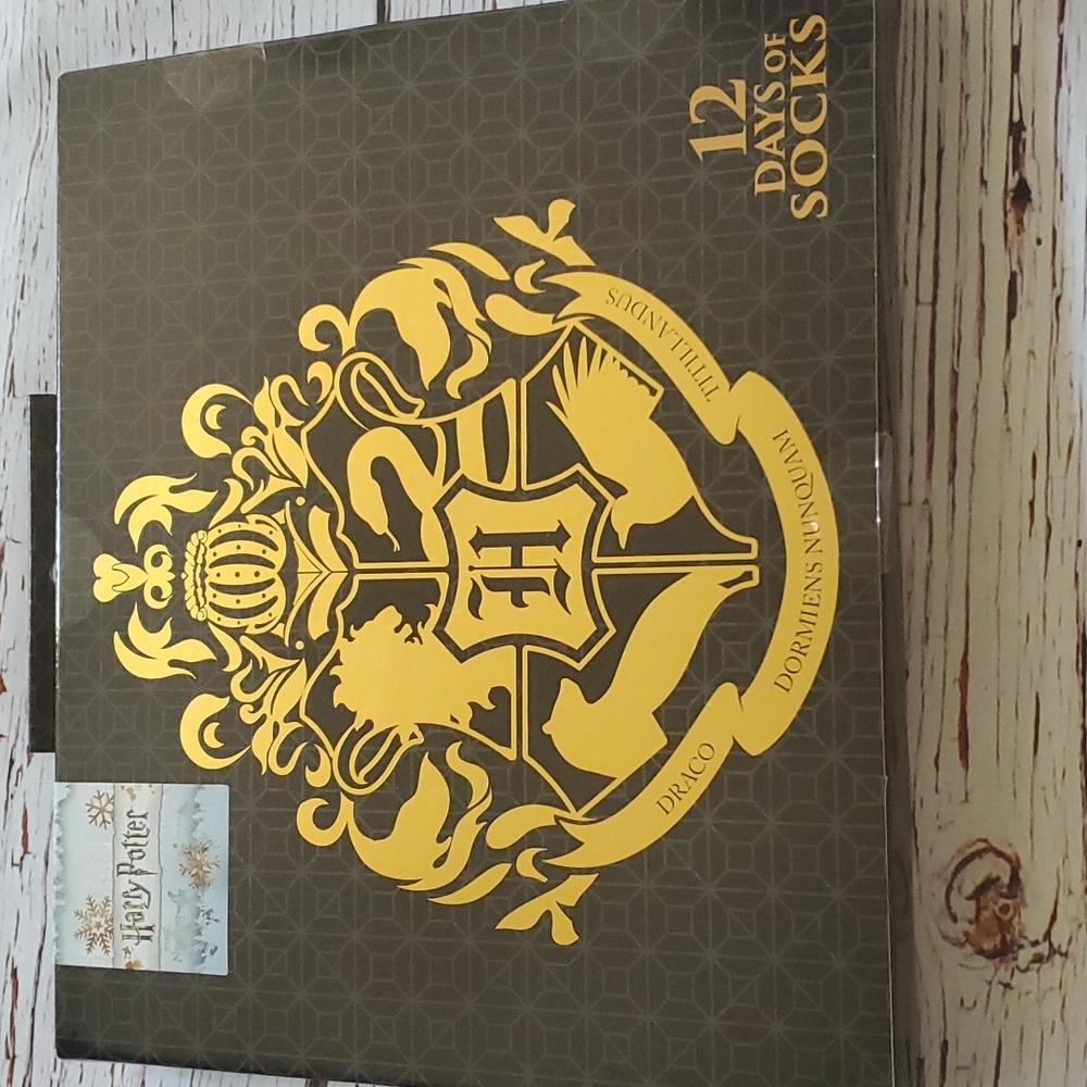 🆕️ HARRY POTTER TWELVE DAYS OF SOCKS⚡️ - Picture 4 of 4
